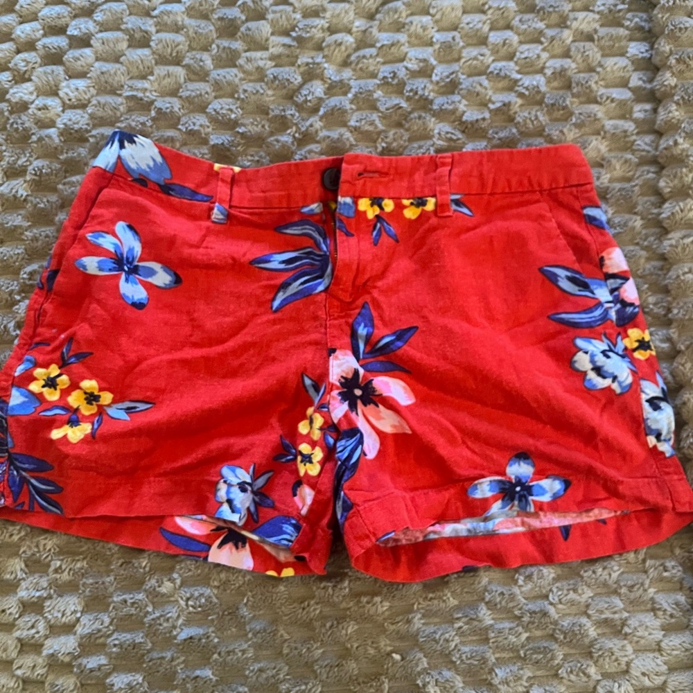 Floral Red Women's Shorts